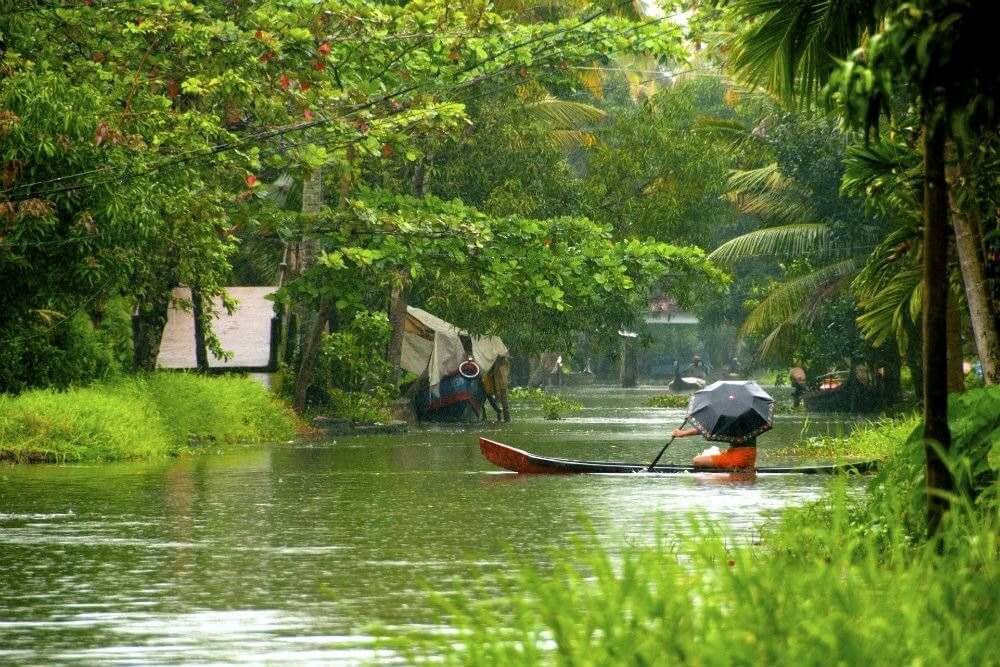 Which is the Best Time for Houseboating in Alleppey?