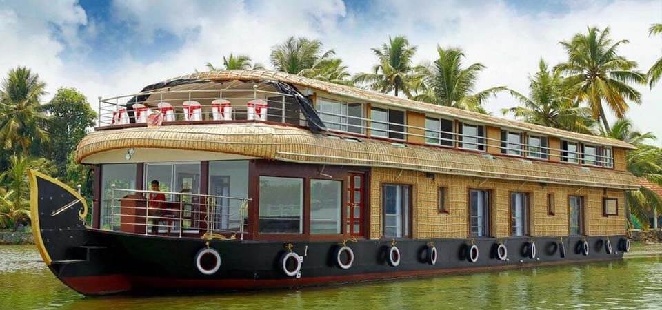 Is the Houseboat Experience in Alleppey, Kerala Worth It?